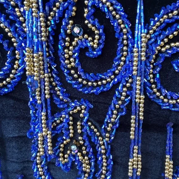 VINTAGE VELVET EGYPTIAN BEADED DRESS - Picture 12 of 13